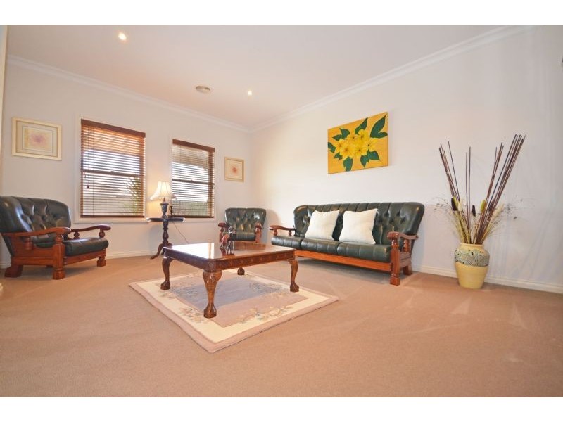 9 Seafarer Court, Indented Head VIC 3223