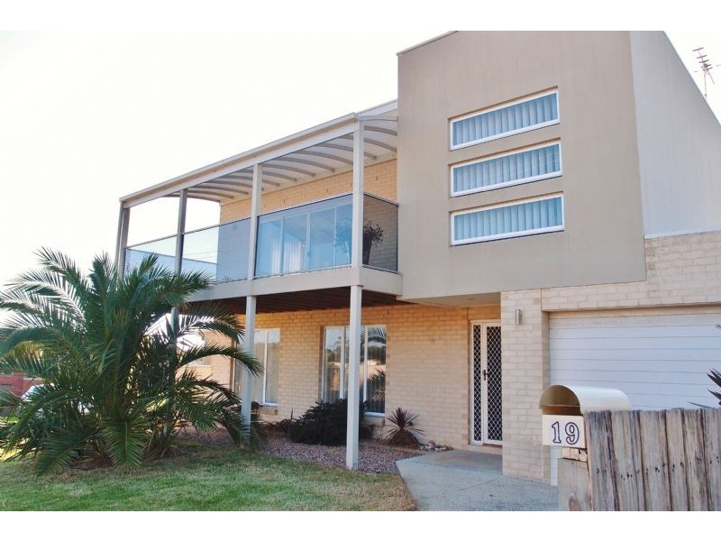 19 Lincoln Drive, Portarlington VIC 3223