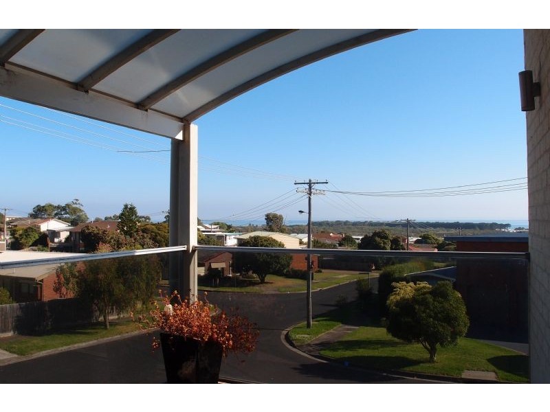 19 Lincoln Drive, Portarlington VIC 3223