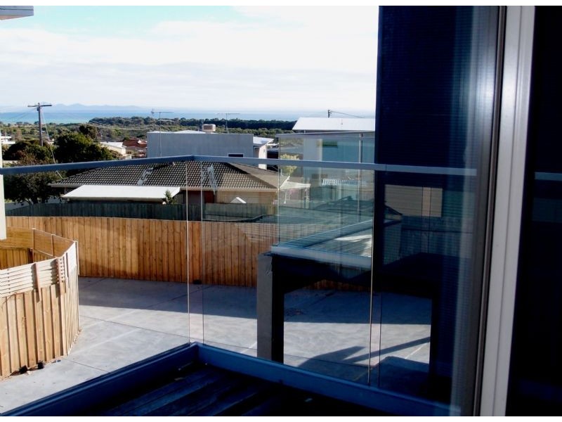 2/25 Lincoln Drive, Portarlington VIC 3223