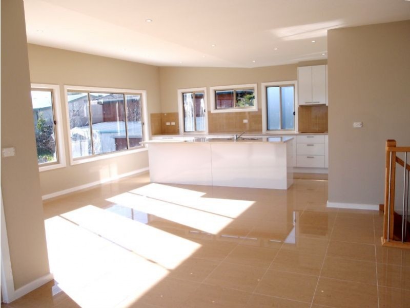 2/25 Lincoln Drive, Portarlington VIC 3223