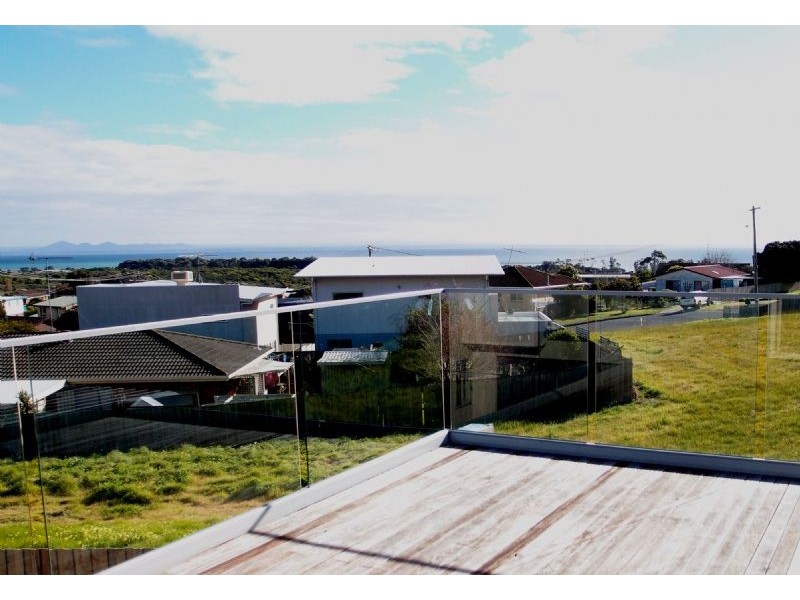 2/25 Lincoln Drive, Portarlington VIC 3223