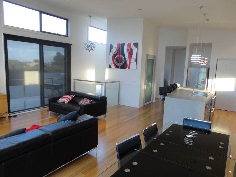 36 Walpole Avenue, Indented Head VIC 3223