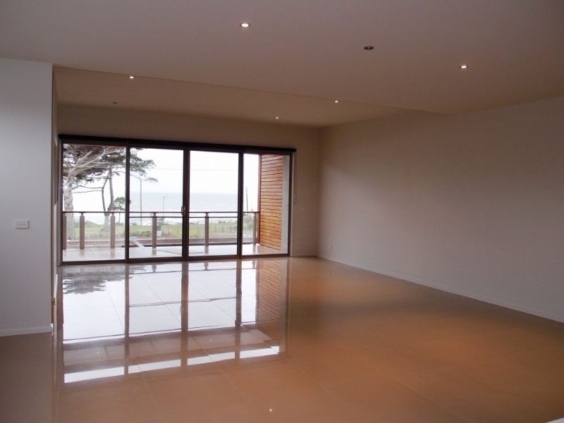 2/313 The Esplanade, Indented Head VIC 3223