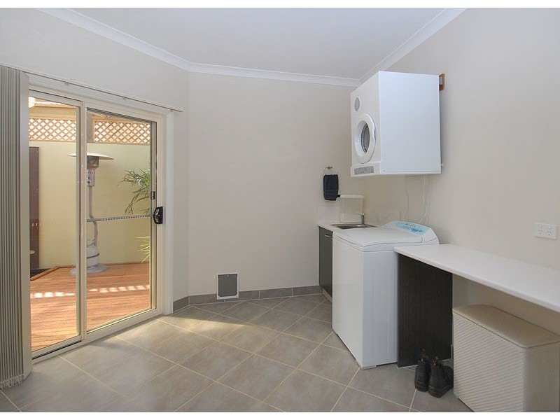 3 Gibson Grove, St Leonards VIC 3223