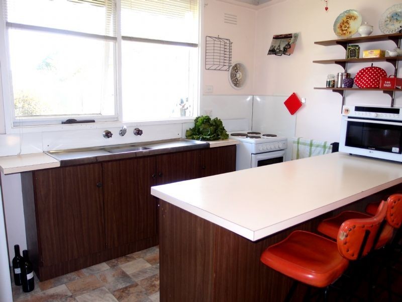 2 Buckley Court, Indented Head VIC 3223