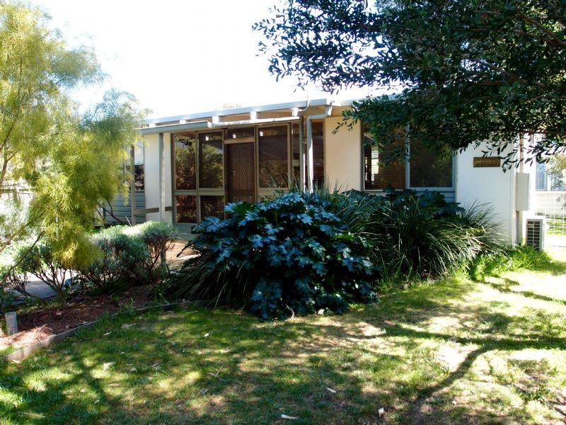 2 Buckley Court, Indented Head VIC 3223
