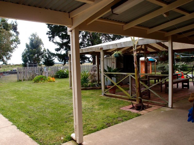 60 Moreland Road, St Leonards VIC 3223