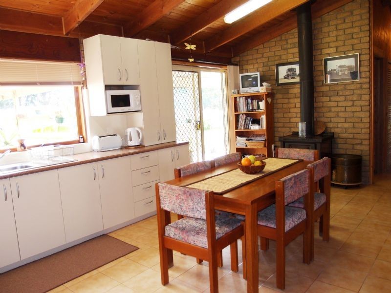 60 Moreland Road, St Leonards VIC 3223