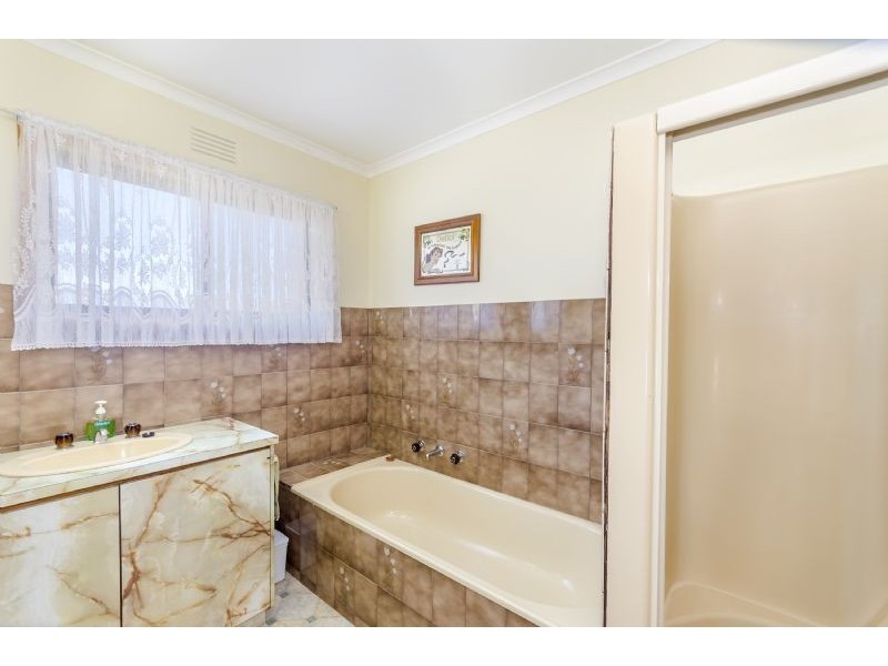 16 Seaforth Drive, Portarlington VIC 3223