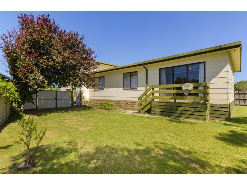 16 Seaforth Drive, Portarlington VIC 3223