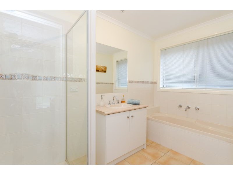 12 Sherwood Crescent, Portarlington VIC 3223