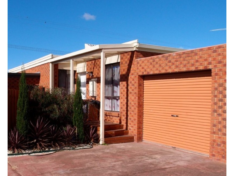 2/59 Leviens Road, St Leonards VIC 3223