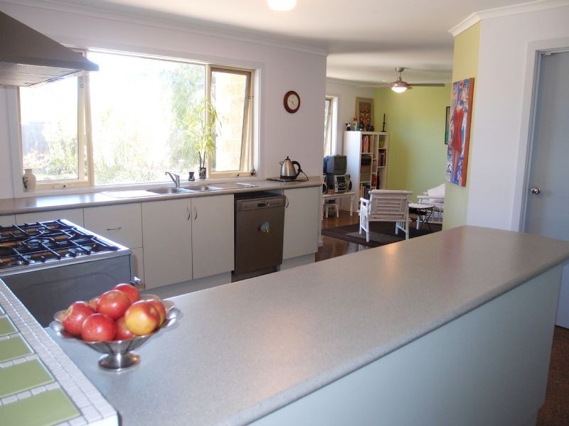 98 Willis Street, Portarlington VIC 3223