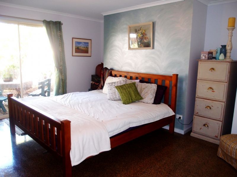 98 Willis Street, Portarlington VIC 3223