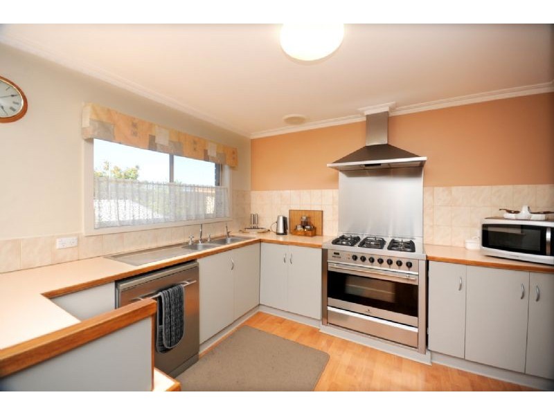 27 Henderson Street, Indented Head VIC 3223