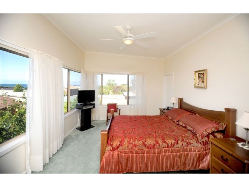 27 Henderson Street, Indented Head VIC 3223