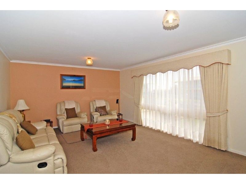 27 Henderson Street, Indented Head VIC 3223