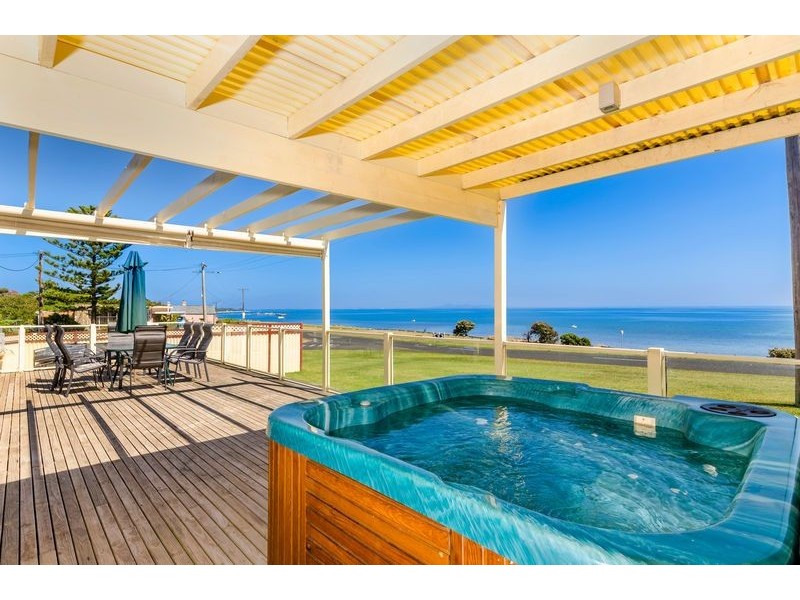 20 The Esplanade, Portarlington VIC 3223