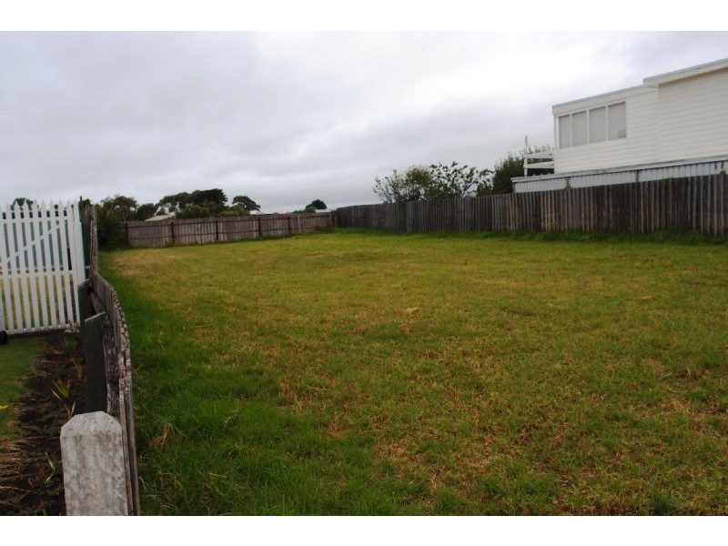29 Grassy Point Road, Indented Head VIC 3223