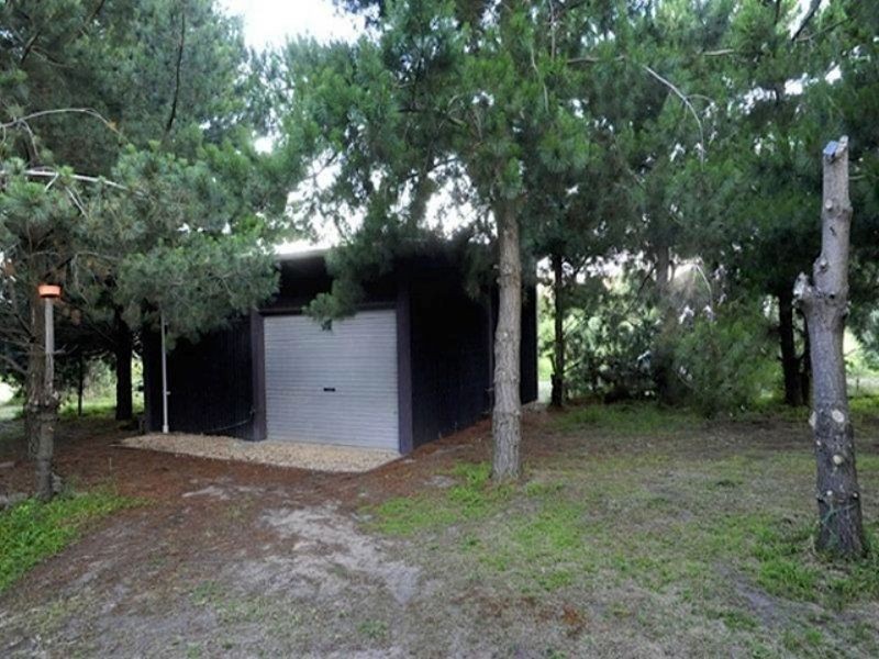 32-33 Sand Close, Indented Head VIC 3223