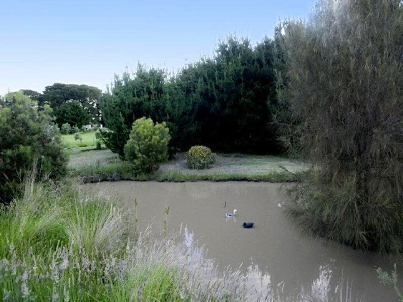 32-33 Sand Close, Indented Head VIC 3223