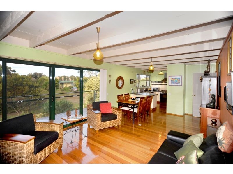 5 Ward Street, St Leonards VIC 3223