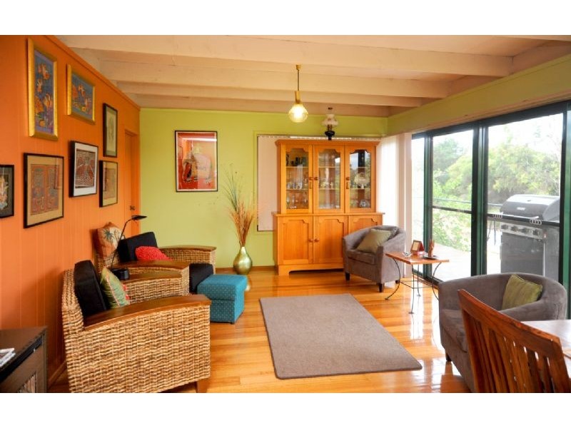 5 Ward Street, St Leonards VIC 3223