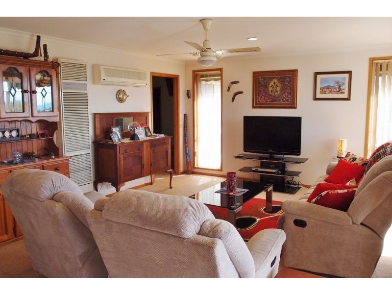 4 Catherine Close, Portarlington VIC 3223