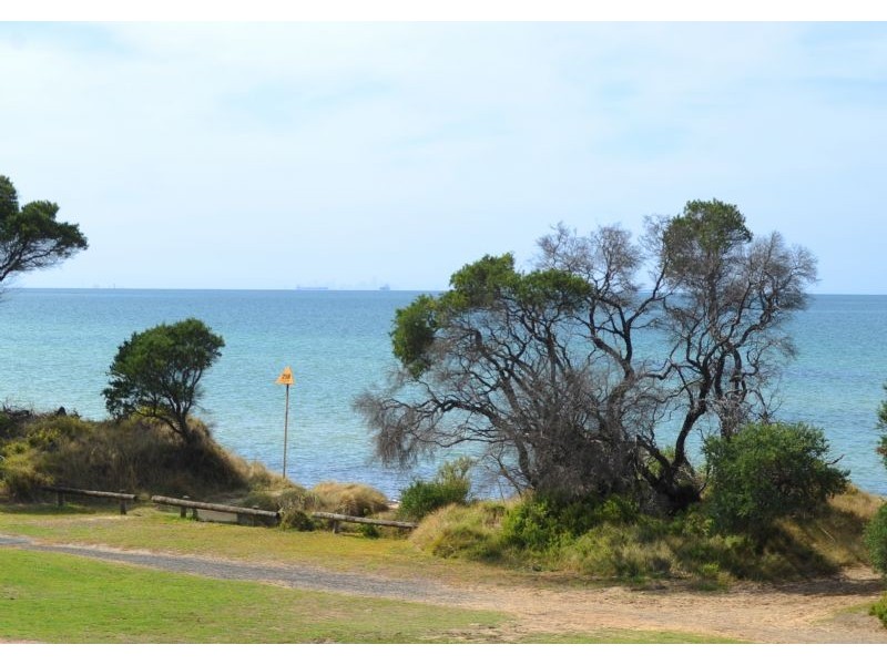 2/469 The Esplanade, St Leonards VIC 3223