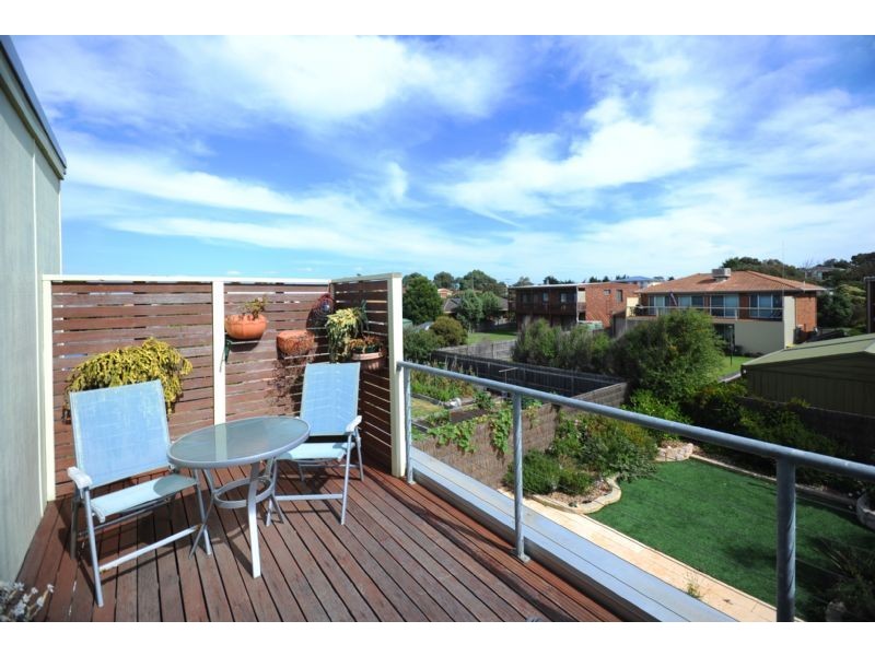 2/469 The Esplanade, St Leonards VIC 3223