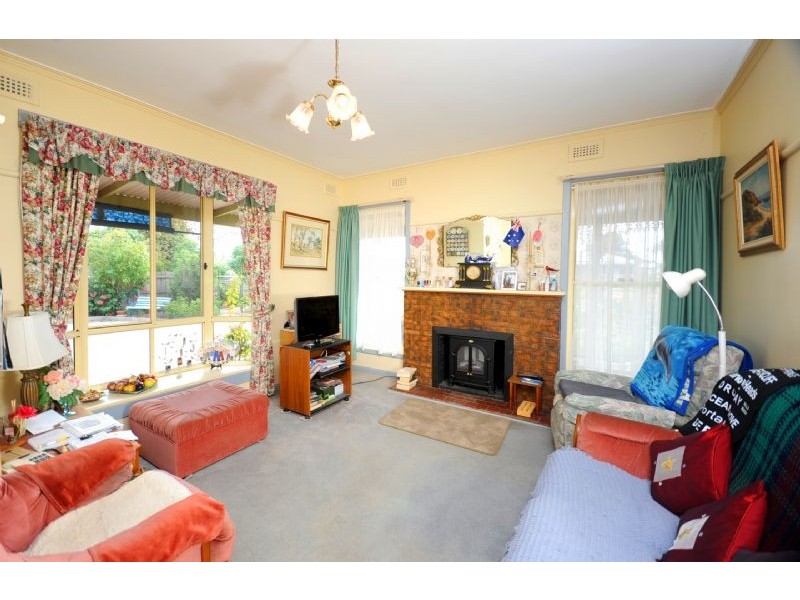 142 Newcombe Street, Portarlington VIC 3223