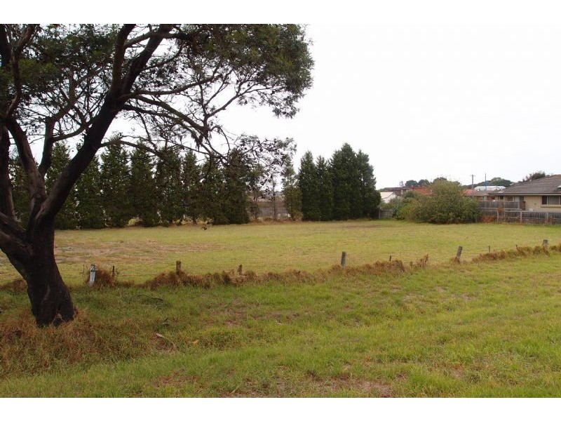 92 Willis St (cnr Gellibrand St), Portarlington VIC 3223