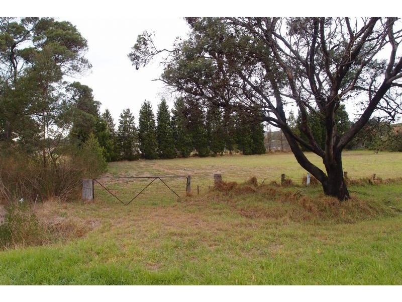 92 Willis St (cnr Gellibrand St), Portarlington VIC 3223