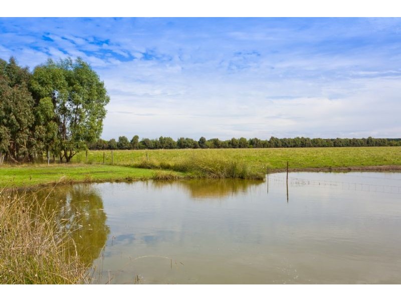 295 Harvey Road, St Leonards VIC 3223