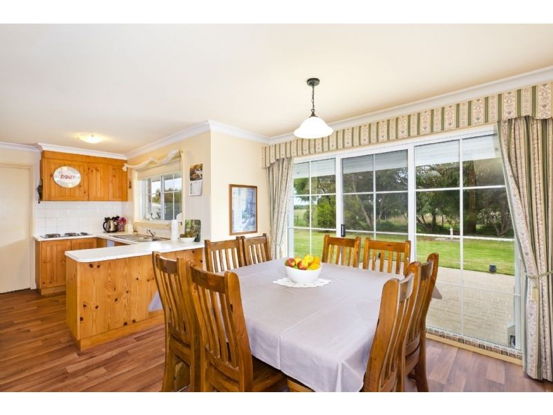 295 Harvey Road, St Leonards VIC 3223