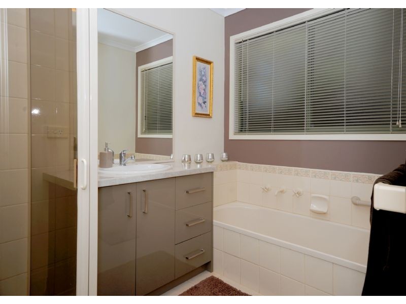 100 Sproat Street, Portarlington VIC 3223