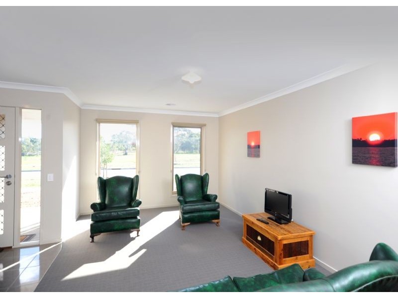 33 Seascape Drive, Indented Head VIC 3223