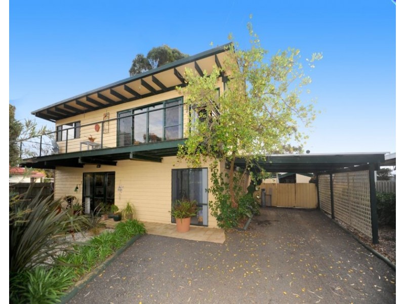 5 Ward Street, St Leonards VIC 3223