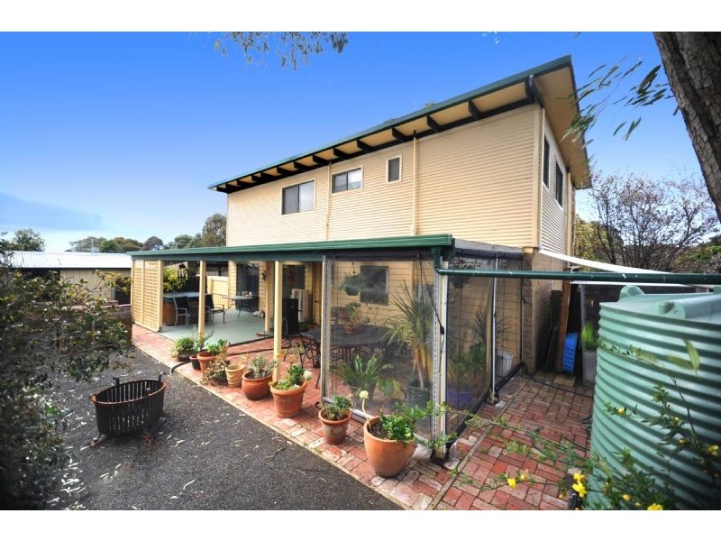 5 Ward Street, St Leonards VIC 3223