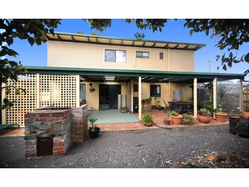 5 Ward Street, St Leonards VIC 3223