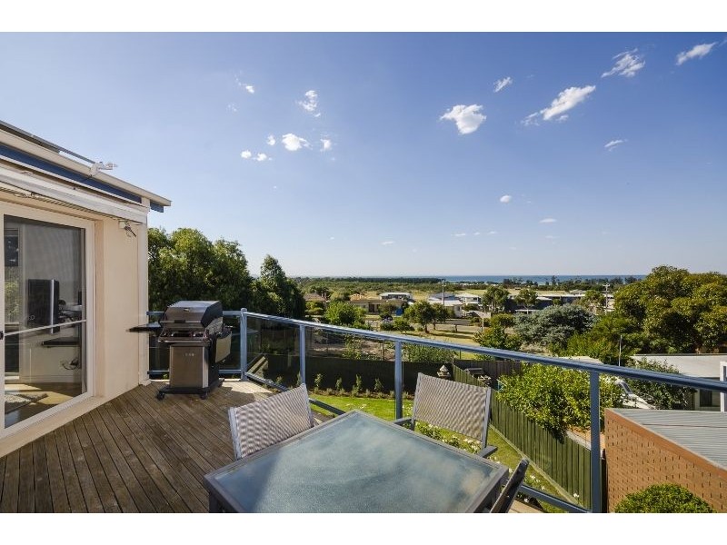 12 Sherwood Crs, Portarlington VIC 3223