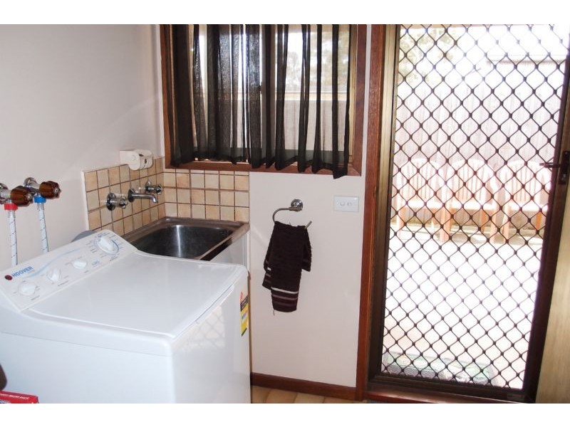 2/66  Willis Street, Portarlington VIC 3223