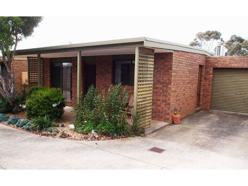 2/66  Willis Street, Portarlington VIC 3223