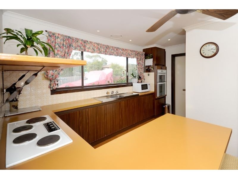 1 Holly Court, Portarlington VIC 3223