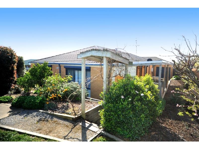23 Golden Grove, Portarlington VIC 3223