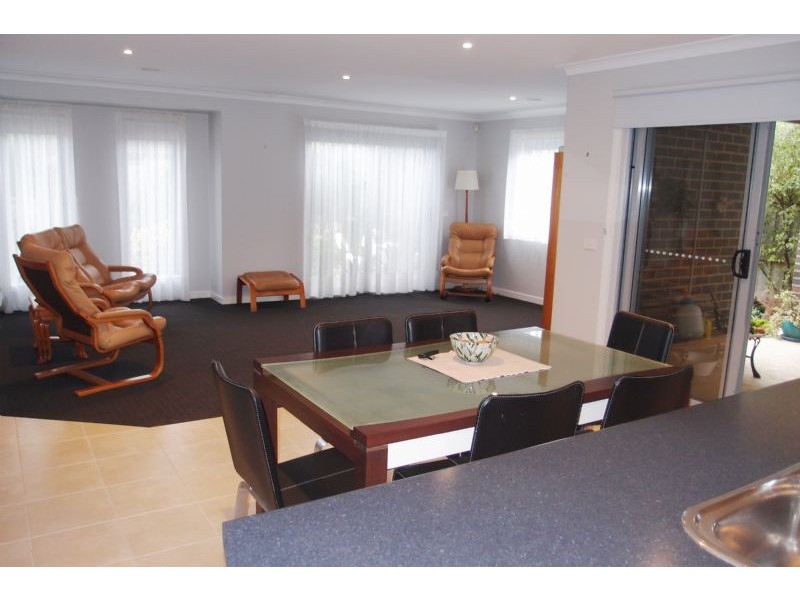 2/82 Payne Street, Portarlington VIC 3223