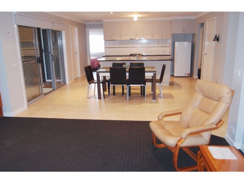 2/82 Payne Street, Portarlington VIC 3223