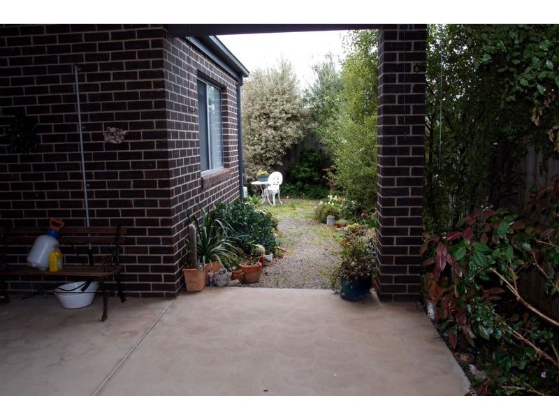 2/82 Payne Street, Portarlington VIC 3223