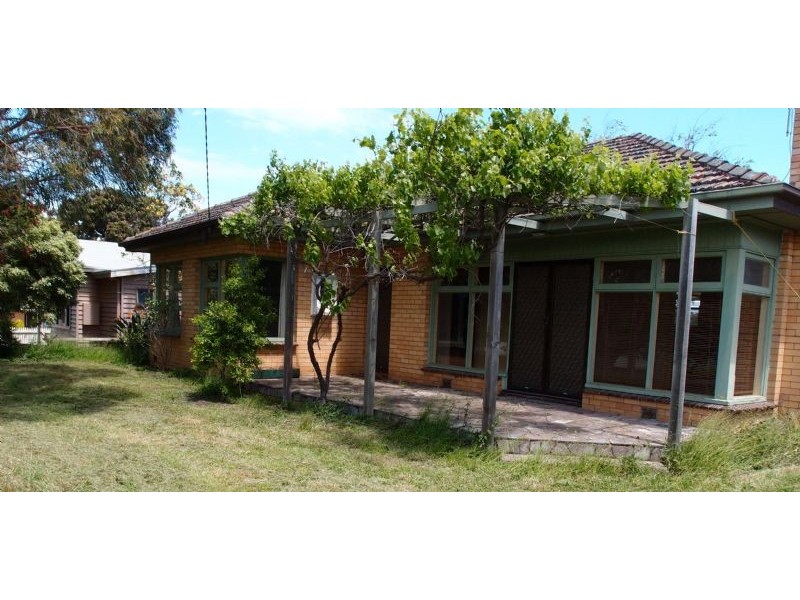 18 Fairfax Street, Portarlington VIC 3223